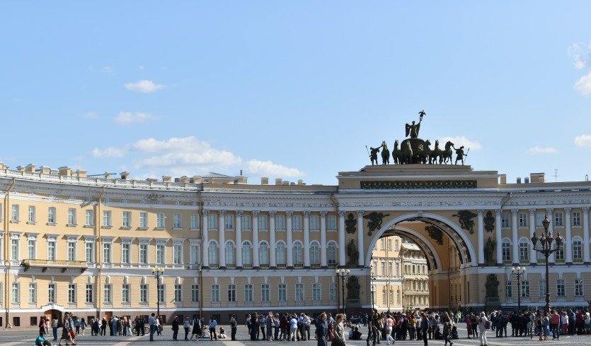 Классический Санкт-Петербург (2 дня, октябрь-апрель) — Фото №6 — Photo by Maria Rodideal on Unsplash Классический Санкт-Петербург (2 дня, октябрь-апрель) — Туры в СПб