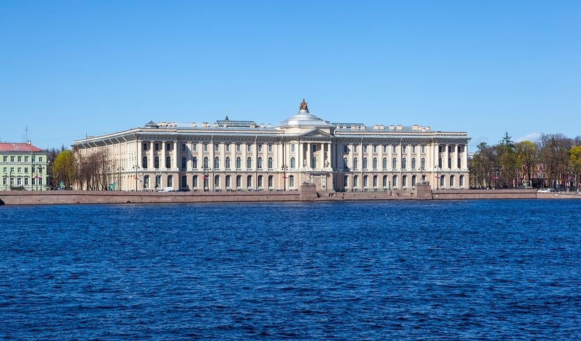 Петровский Петербург – фото №1 – Фотобанк Лори/ Сергей Афанасьев Петровский Петербург – Пешеходные экскурсии