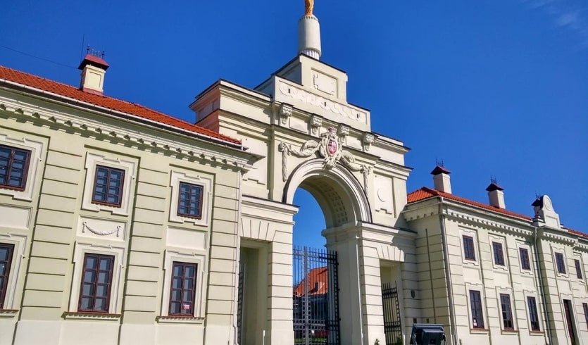 Восстановленная брама – Туры и круизы из Петербурга от 12900 рублей