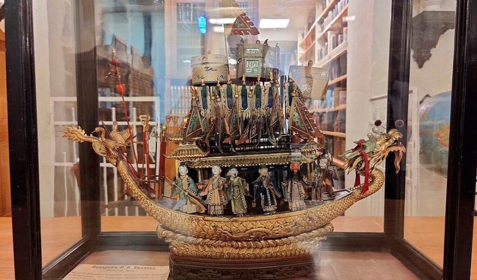 Интерьер штаба – музеи от 2000 рублей