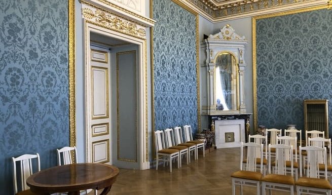 Интерьер дворца – экскурсии и программы для детей от 250 рублей