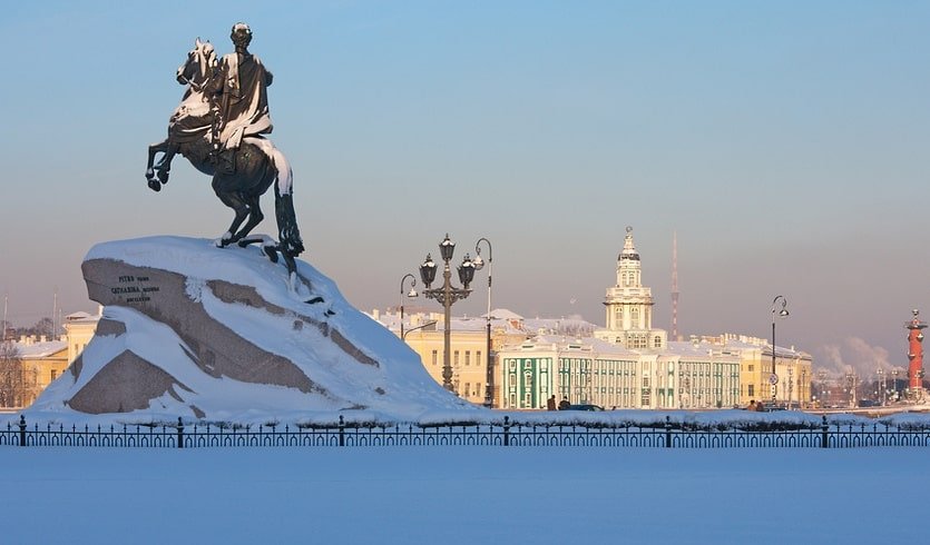 Медный всадник – сборные туры в Санкт-Петербург от 5400 рублей