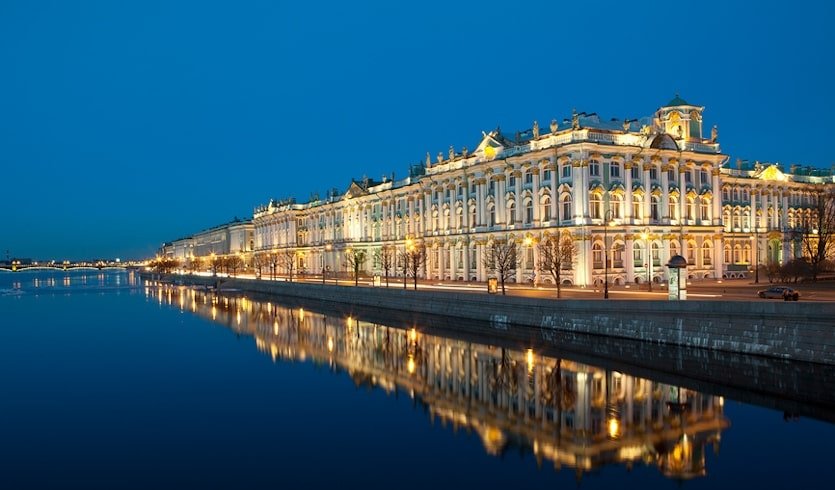 Дворцовый Петербург — фото № 1 — Фотобанк Лори / Литвяк Игорь Дворцовый Петербург — индивидуальные туры в Петербург от 10500 руб.