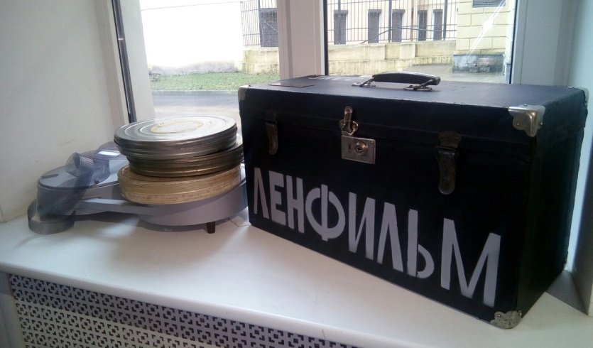 Город-кино: Петербург в кадре (c посещением киностудии «Ленфильм») – автобусные экскурсии для организованных групп от 1700 рублей