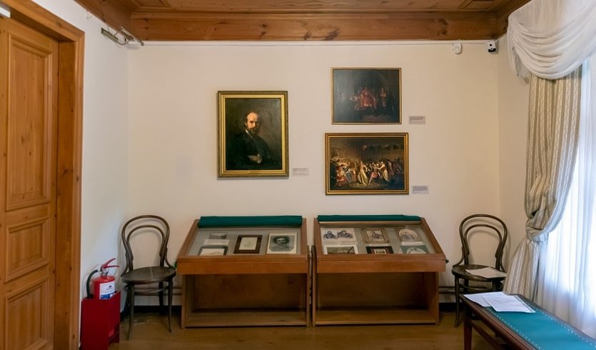 Экспозиция в бывшей столовой – интерьерные экскурсии от 1200 рублей