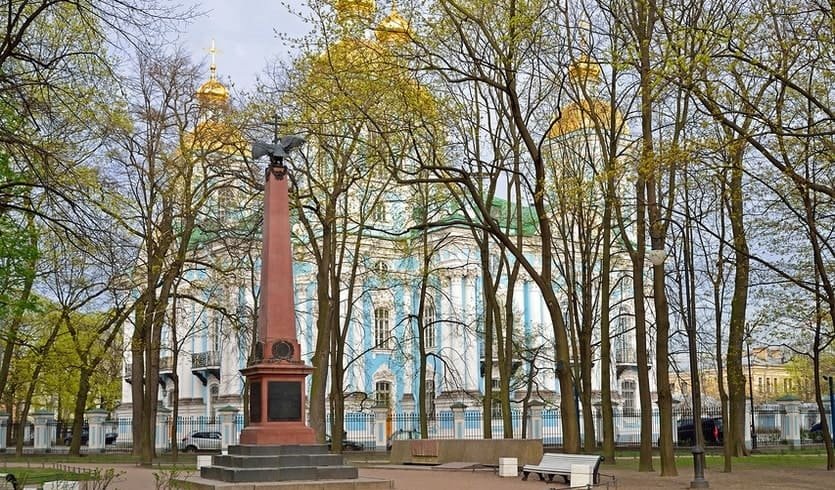 Обелиск морякам – музеи Обелиск морякам – музеи