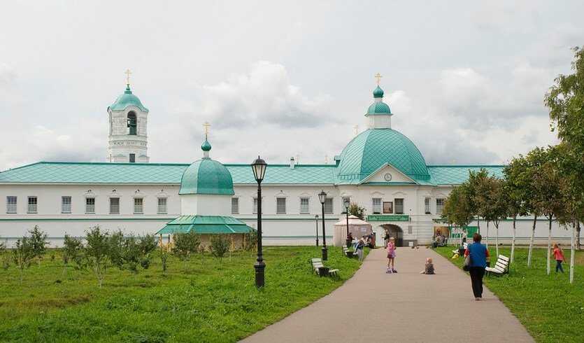 Святыни Приладожья: Александро-Свирский и Введено-Оятский монастырь — Автобусные загородные