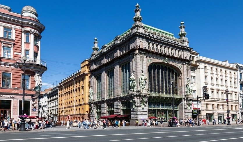 Старинные вина Елисеевых (лекция + дегустация) – музеи и общественные учреждения от 3200 рублей