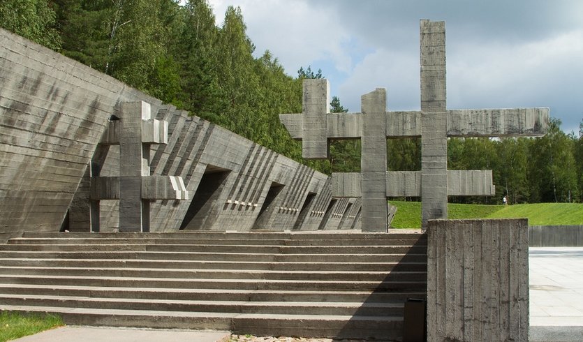 Беларусь, 3 дня: Минск, Хатынь, Мир, Брест – фото №3 – Фотобанк Лори / Ален Лагута Беларусь, 3 дня: Минск, Хатынь, Мир, Брест – туры для школьников от 8850 рублей
