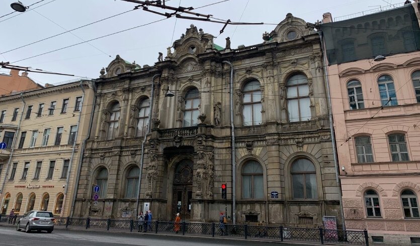 Женские образы Петербурга (для заказных групп) – автобусные экскурсии для организованных групп от 500 рублей