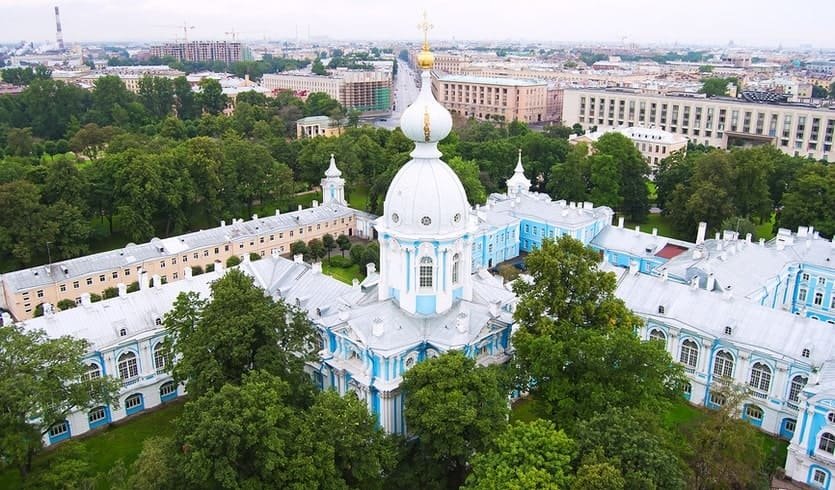 Вид на Санкт-Петербург со звонницы Смольного собора – автобусные экскурсии