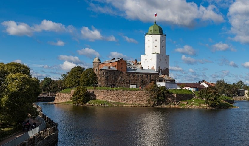 Рыцарский Замок: назад в Средневековье (Военно-исторический фестиваль в Выборге) — автобусные экскурсии