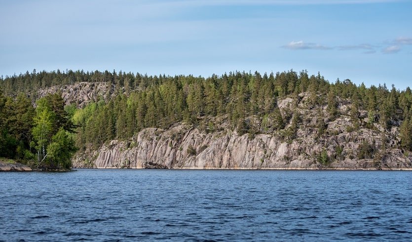 Ладожские шхеры – туры в Карелию от 27950 рублей Ладожские шхеры – туры в Карелию от 27950 рублей