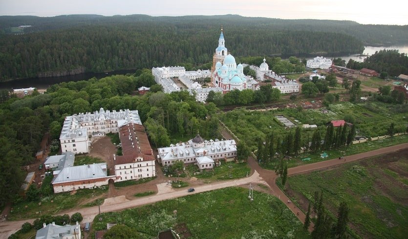 Валаамский монастырь – туры в Карелию от 28950 рублей Валаамский монастырь – туры в Карелию от 28950 рублей