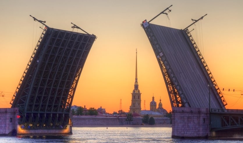 Блеск и роскошь Петербурга (Санкт-Петербург + Карелия) — индивидуальные туры в Петербург от 300000 руб.