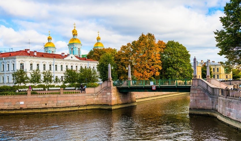 Район гвардейцев и моряков – фото №1 – Фотобанк Лори/ E. O.  Район гвардейцев и моряков – Пешеходные экскурсии