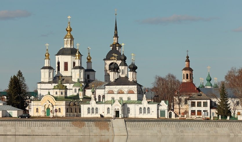 Соборное дворище – туры в Великий Устюг