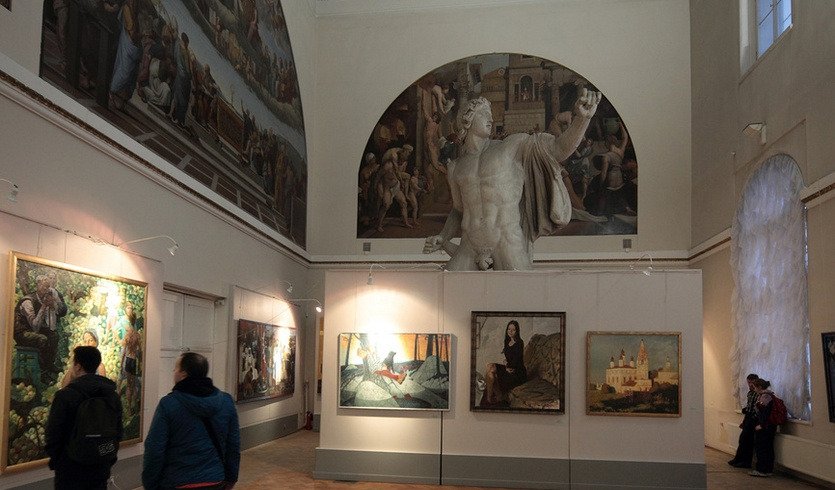 Краткий экскурс в историю античности (отдел слепков и парадные залы Академии художеств) — Музеи