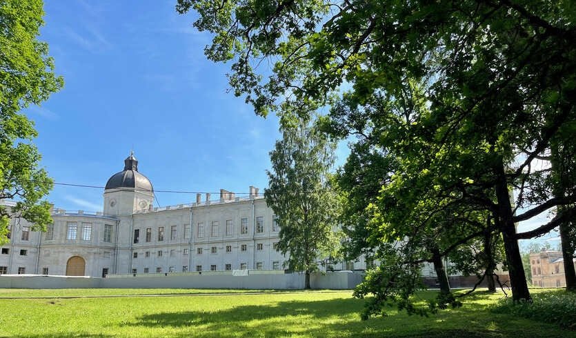 Будни и праздники в императорской семье. Пасха в Гатчине — Автобусные загородные