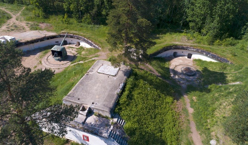 Крепость I и II мировой войны Форт Красная Горка и Сестрорецкий рубеж – загородные экскурсии от 1800 рублей