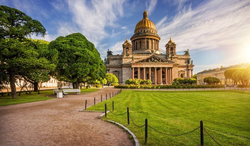 Петербургский уикенд – фото №1 Baturina Yuliya / Фотобанк Лори Петербургский уикенд – туры в Санкт-Петербург от 6820 рублей