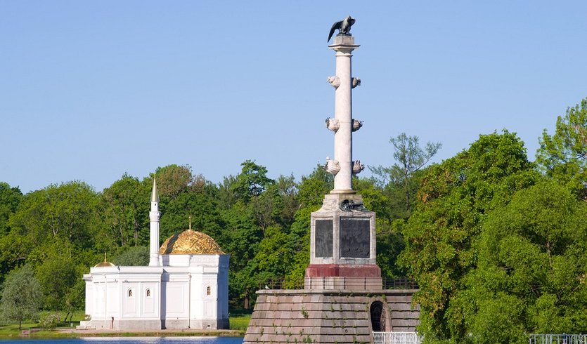 Чесменская колонна — Сборные экскурсии для школьников в Санкт-Петербурге от 1200 рублей Чесменская колонна — Сборные экскурсии для школьников в Санкт-Петербурге от 1200 рублей