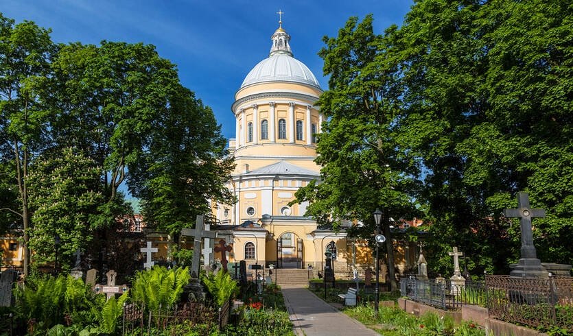 Любовные истории царского дома (с посещением некрополя Александро-Невской Лавры) (для заказных групп) – автобусные экскурсии для организованных групп от 900 рублей