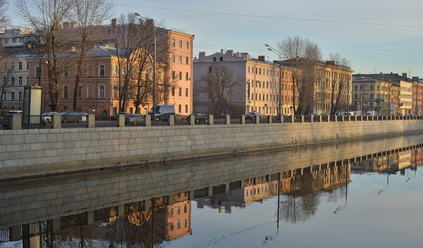 Вечерний обводный канал – автобусные тематические