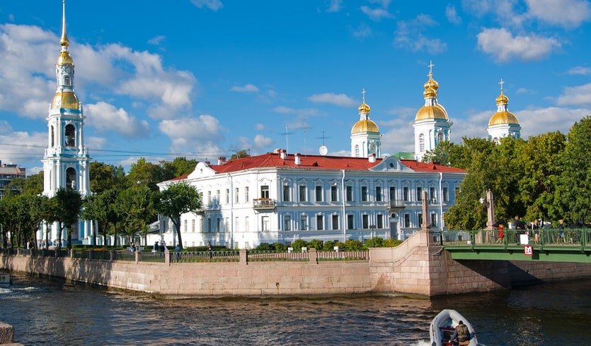 Дом причта Николо-Богоявленского собора – музеи Дом причта Николо-Богоявленского собора – музеи