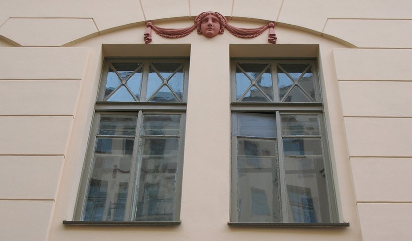 «Национальность - ленинградец. По отчеству - с Невы» (Довлатов С. Д.) — автобусная экскурсия