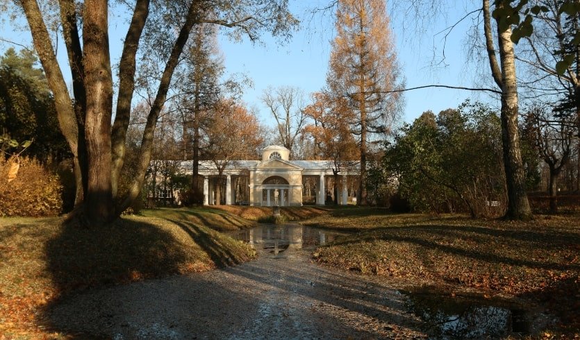 Хозяйка Павловского дворца – Автобусная экскурсия в Павловск (с посещением Жилых комнат императрицы Марии Федоровны) — автобусные экскурсииот 1100 руб.