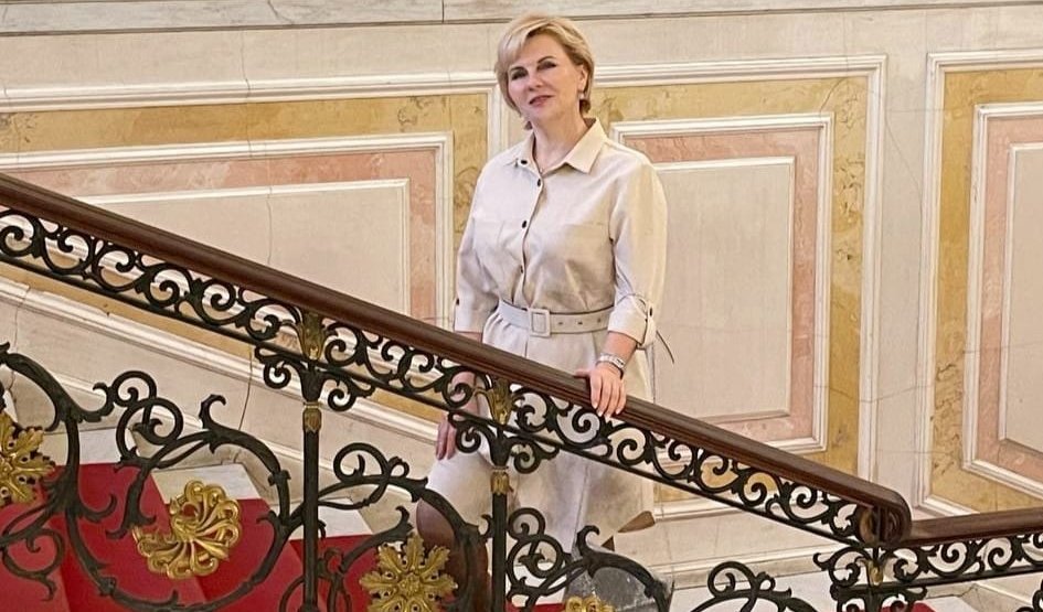 Грачёва В.А. - гид по Петербургу - туроператор "Прогулки"