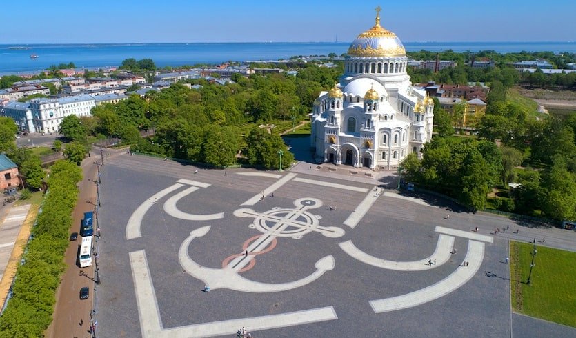 Петербург – военно-морская столица — фото № 6 — Фотобанк Лори / Виктор Карасев Петербург – военно-морская столица — индивидуальные туры в Петербург от 5000 руб.