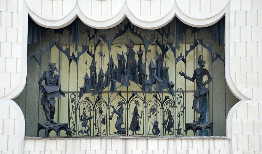 Большой театр кукол (+ мастер-класс по кукловождению) – интерьерные экскурсии для заказных групп от 675 рублей