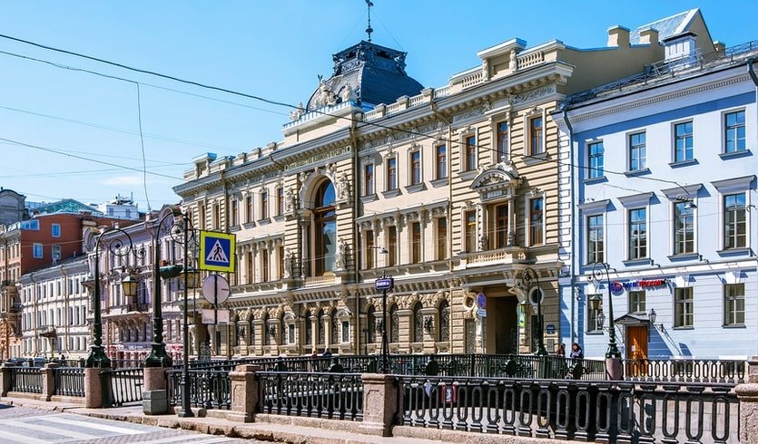 По каналу Грибоедова, часть 1 (от дома Адамини до Невского проспекта) для заказных групп – пешеходные экскурсии для заказных групп от 320 рублей