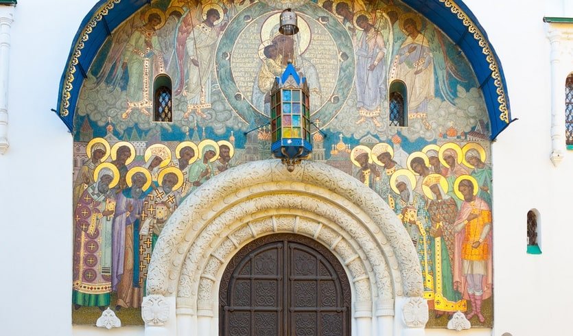 Феодоровский собор. Царский венец – интерьерные экскурсии для закахных групп от 340 рублей