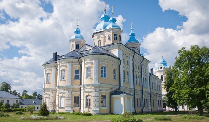 Остров Коневец – загородные экскурсии от 3550 рублей