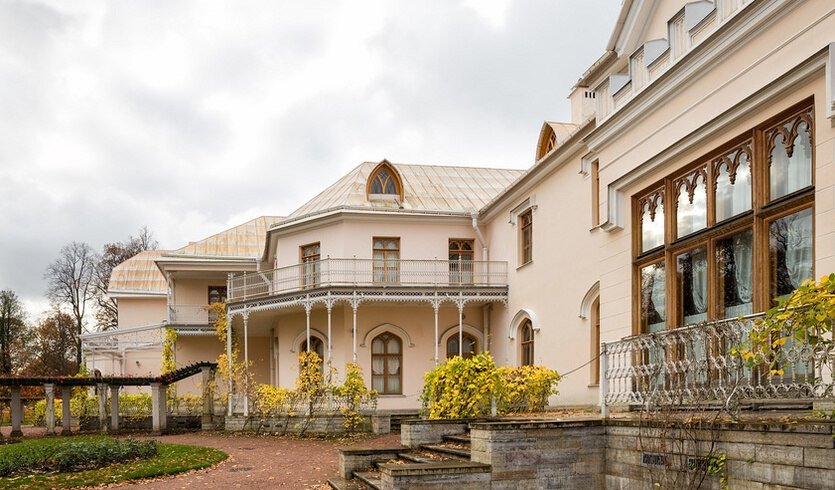 История о рыцарях и фермерах: Александрия, Фермерский дворец для групп — Интерьерные