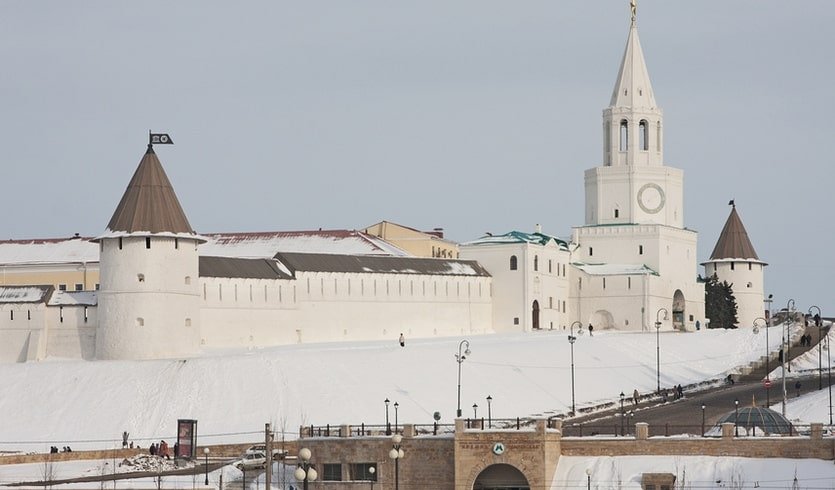 Вид на Казанский Кремль – туры в Казань