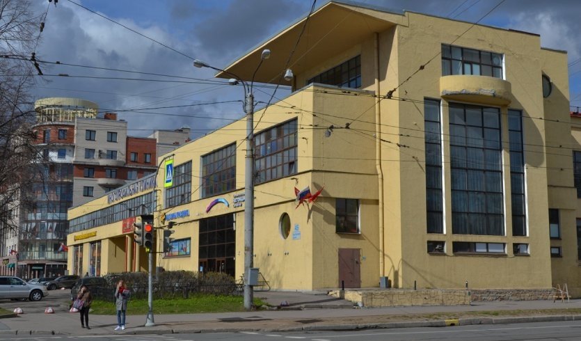 Промышленный пояс севернее Невы – тематические экскурсии от 1300 рублей 