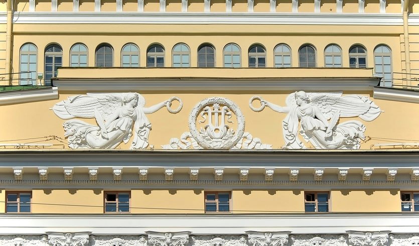 Блистательный Александринский театр – интерьерные экскурсии для заказных групп от 585 рублей