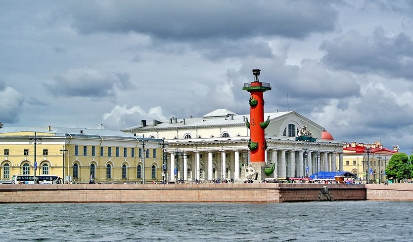 Стрелка Васильевского острова – автобусные экскурсии от 1000 рублей