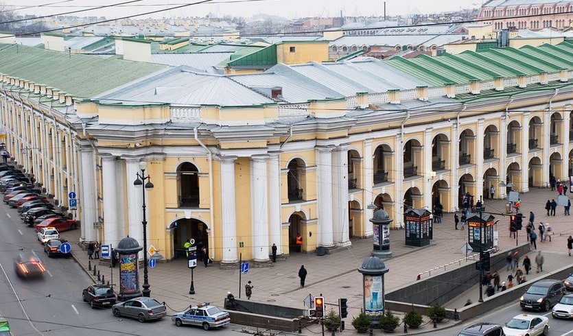 Веб камера гостиного двора санкт