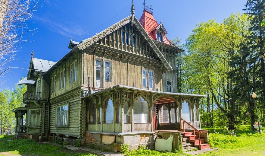Архитектура Николая Бенуа в Петергофе – загородные экскурсии