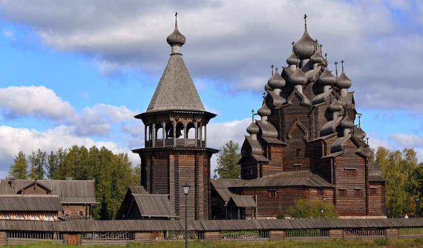 Сокровище древнерусского зодчества – усадьба Богословка (для заказных групп) – тематические экскурсии от 1400 рублей