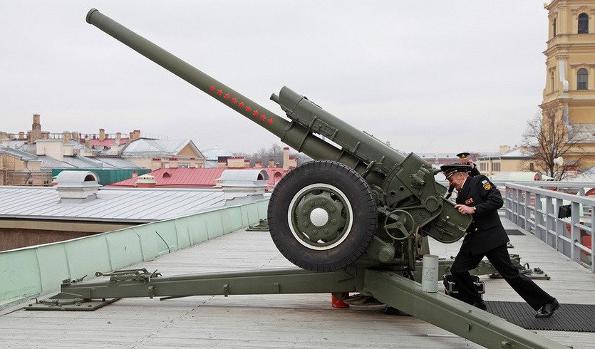 По заячьим следам (квест по Петропавловской крепости) — фото № 3 — Фотобанк Лори / Александр Тарасенков  По заячьим следам (квест по Петропавловской крепости) — сборные экскурсии, мастер-классы, квесты для школьников в Санкт-Петербурге от 700 рублей