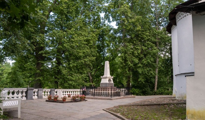 Пушкинские горы (для школьных групп) – фото №6 – Прогулки Пушкинские горы (для школьных групп) – туры для школьников