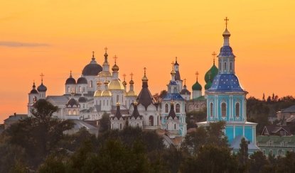 Вид на церкви и соборы города Арзамас – туры по Центральной России
