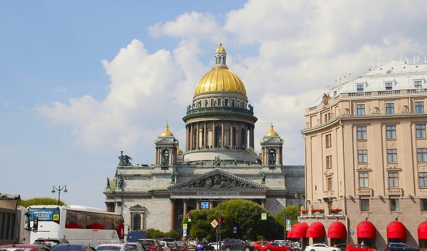 Каникулы в Петербурге – семейный тур (осень-весна) – сборные туры в Санкт-Петербург от 5950 рублей