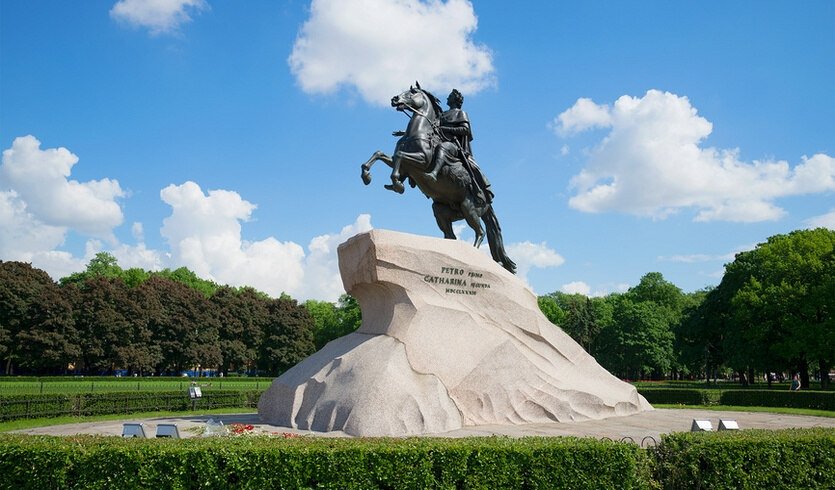 Пётр Первый во всём (для заказных групп) – автобусные экскурсии для организованных групп от 1980 рублей